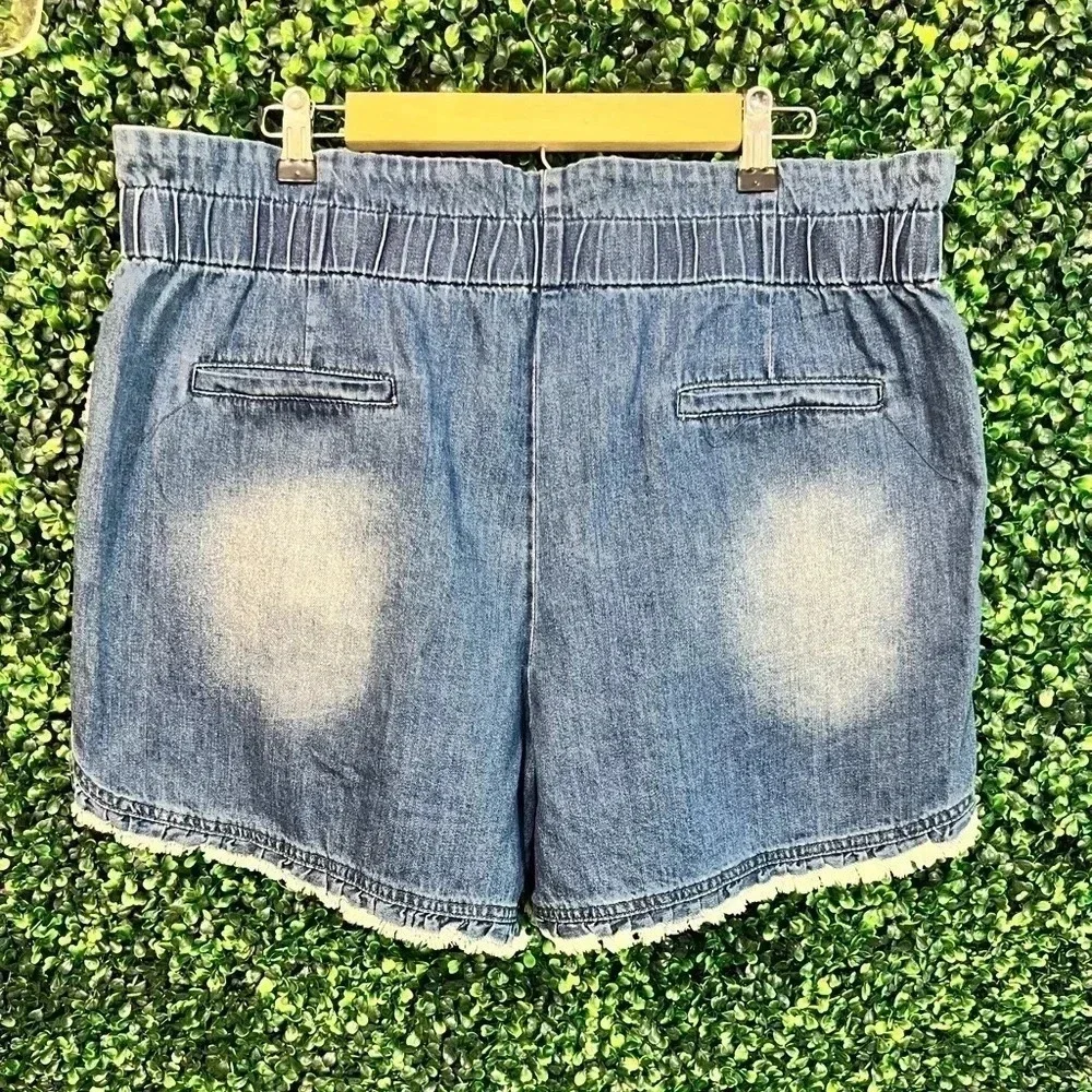 Boutique Denim Shorts - 3X NWT - Picture 7 of 9